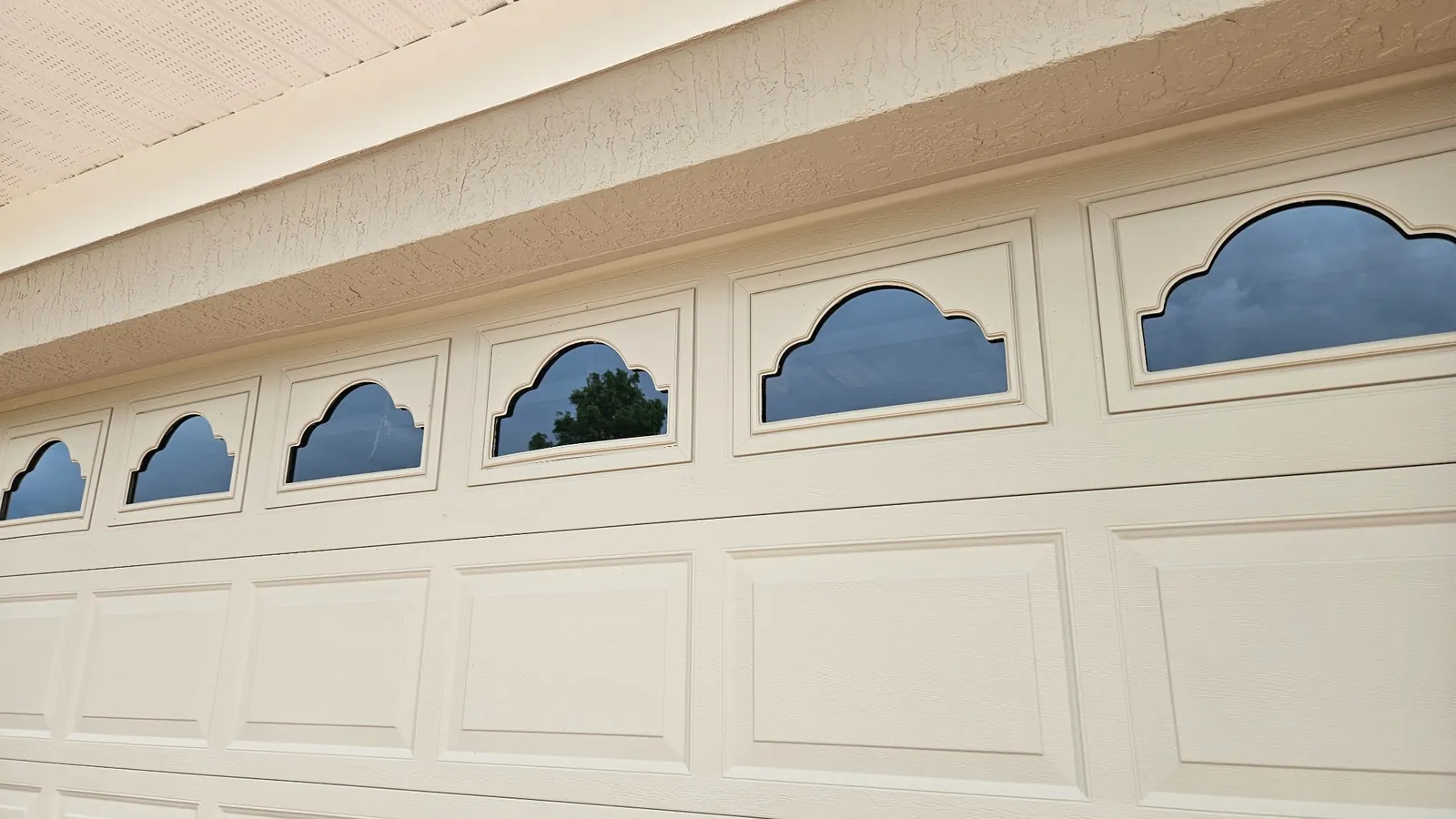 Before and after garage door window cleaning Sarasota