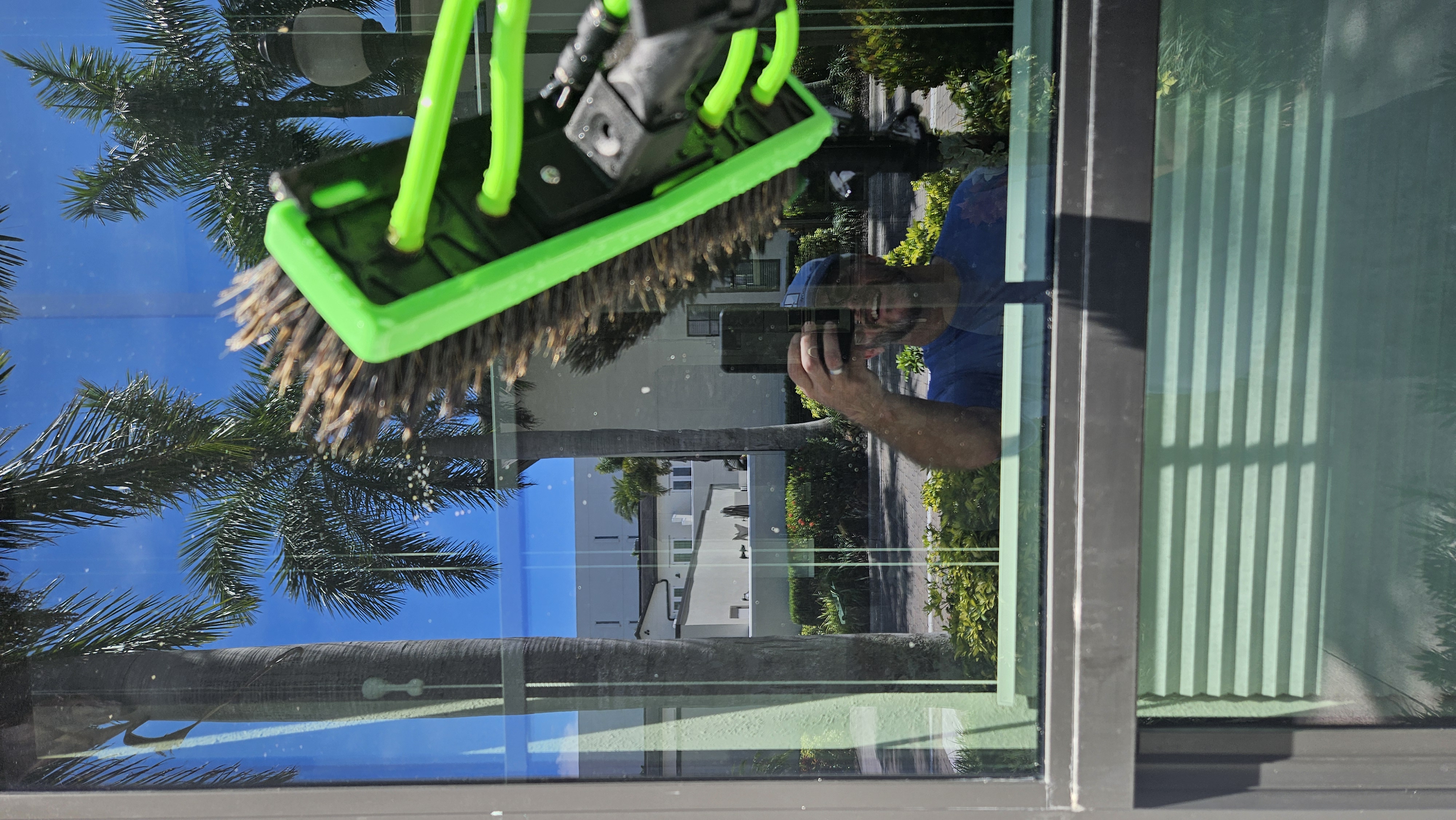 Commercial window cleaning Sarasota